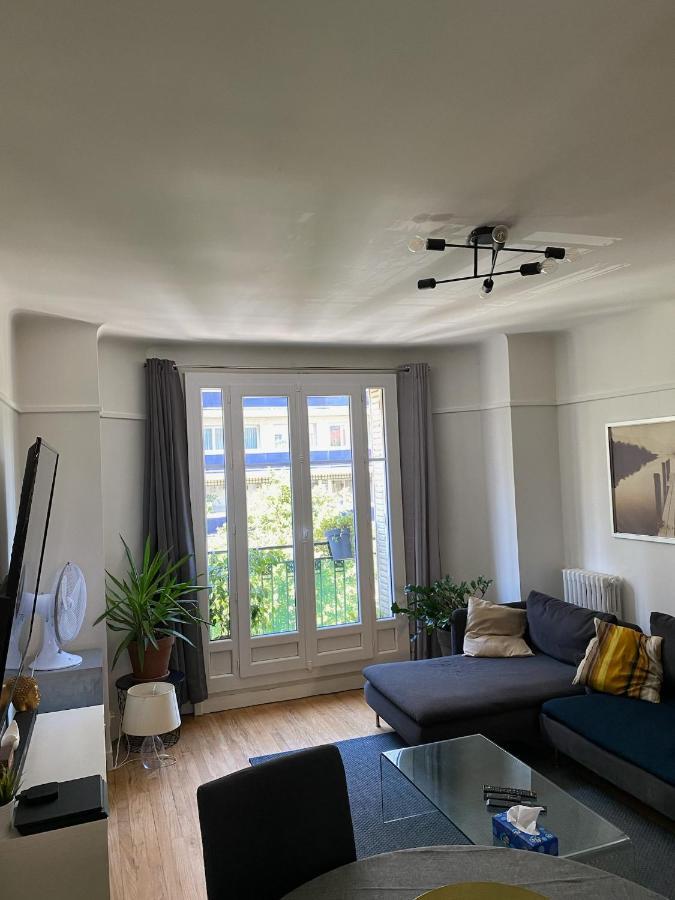 شقة Grand F2 Avec Vue Sur La Maison De Georges Brassens باريس المظهر الخارجي الصورة