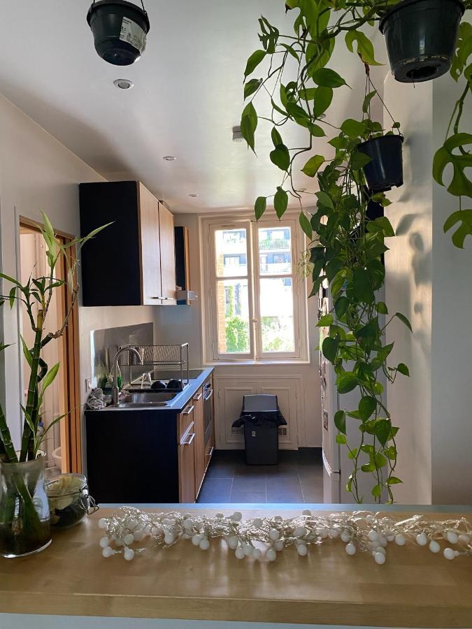شقة Grand F2 Avec Vue Sur La Maison De Georges Brassens باريس المظهر الخارجي الصورة